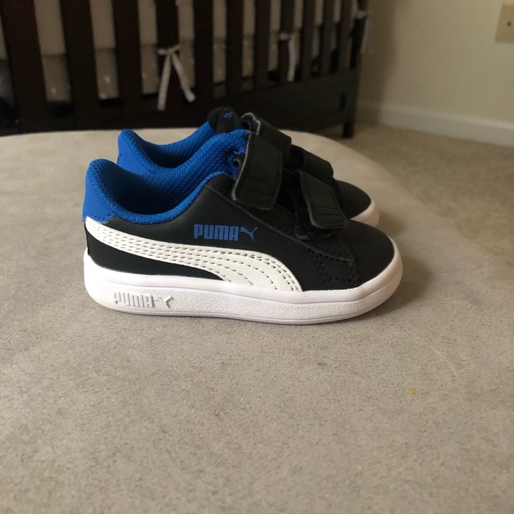 Infant/ toddler puma shoes